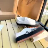 Luxury Vintage Tennis Femmes Flat Classic Sneaker Summer Tartan Chaussures décontractées Black Designer Shoe Low Run Walk Randonnée Fashion Espadrille Outdoor Man Trainer Mandinon Cadeau