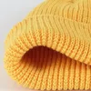 Boinas Dome 4 grãos de pacote chapéus de inverno Caps de malha quentes para homens mulheres garotas grandes