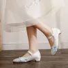 ポンプVeowalk 4cm Heigh Block Heels Women Empep Backles Satin Fabric Poinced Toe Embroidered Shoes