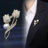 Brooches Tulip Rose Brooch pour femmes Nice Design Design Corsage Fashion Brooch épingle Robe de bijoux zircon accessoires de fête