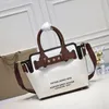 Klassiek merk The Belt Tote Bags Luxury portemonnees Designer Woman Handtas mode canvas lederen vrouwen schoudertassen hoogwaardige crossbody handtassen casual bakkentas