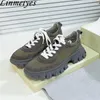 Lässige Schuhe Sneaker Frauen Wildleder Patchwork Schnürung flach weibliche runde Zehenkette Dekoration Running Woman Zapatillas Mujer