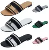 2024 Paris Embroidered Dazzle Designer Slippers Womens Sandals Summer Beach Stripes Casual Flat Sliders Women Ladies Flip Flops Embroidery Mainstream Shoes 467