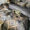 Bettwäsche Sets Komfortable Luxus Bettdecke Cover Set süß verkaufen seiden satin kawaii Bettlaken Stickerei Schlafzimmer Roupa de Cama Home Furniture