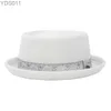 Breitkrochhelme Bucket Gemvie 100% Wollmenschen Schweinslederhut geeignet für Papa Uniex White Black Top Ladies Gentlemen Bowler Fedora YQ240403