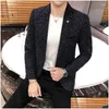 Męskie garnitury Blazers Light Luxury High-end Single Western Coat 2024 Spring and Autumn Casual Suit British Mały trend dostaw