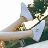 White Shoes Women Sneakers Platform Zapatos de Mujer Fashion Athestone Chaussures Femme Bee Lady Footware Patchwork Woman 240329