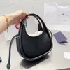 مثلث المتسوق الحقيقي حقيبة سلة جلدية حقيقية Weekender Womens Travel Mens Designer Tote Bucket Bag Bags Handbags Magnetic Snap Closure Cross Body Clutch Bags