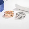 Pierścienie klastra gorąca sprzedaż nowych 925 Sterling Silver Full Diamond Snake Bone Pierścień Ladies Moda Moda Luksusowa marka Para Para