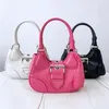 Triângulo de alta qualidade feminino Bolsa de lua de lua bolsa de luxo bolsas de couro rosa bolsas de embreagem carteira masculino bola crossbody designer bolsa