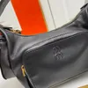 Designer Locomotive Ascling Bag con più tasche adatte a borse alla moda alla moda adatte per l'atmosfera primaverile ed estiva quotidiana di pendolarismo essenziale essenziale