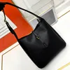 Bolsa de luxo da moda feminina LE 5A7 Designer Hobo Bag Saco de couro de alta qualidade Mulheres simples e fofas bolsas de bolsa de bolsa de bolsa de bolsa