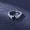 Bagues de cluster WOSIKATE Arrivée Saphir Bague Pour Femmes 925 Sterling Argent Griffe Ensemble Bleu Cristal Fiançailles Dames Bijoux De Mariage