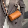 أكياس الكتف حقيبة دلو للنساء تصميم فاخر من جلد السوستة السوستة السوستة Crossbody محفظة 2024 الموضة