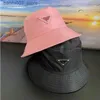 Szerokie brzegowe czapki wiadra czapki 2021 Projektant Sun Baseball Cap Men Men Outdoor Fashion Summer Beach Sunhat Rybacy Hatsq240403