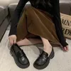 Klädskor pu läderplattform loafers kvinnliga brittiska stil tjocka midklackar som går oxfords flicka glid på college gotiska sneakers mujer