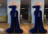 2021 Sexy Royal Blue Velvet Prom Robes One épaule High Split Sheveelss Longueur du sol Quinceanera High Split Formal OnilI2009261