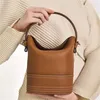 Shoulder Bags AIGO Luxury Design Women Bucket Bag High Capacity 2024 Casual Tote Handbag Women's Soft For Bolas Hobo