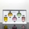 브랜드 12pcs/set fragrance lady 7.5ml 8ml 미니 크기 향수 외부 상자 및 가방 파리 여성 향수 크리스마스 선물 빠른 배송과 함께 원래 품질