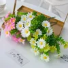 Dekorativa blommor 1 Bukett 5 gren 15 huvuden Silk Daisy Artificial For Wedding Christmas Party Decor Diy Home Room Table Decoration