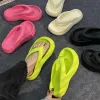 Flops qyckaby new Soft Sole Platform Flip Flops Women Clip Toe Eva Nonslip Cloud Slippers Femme 2023 Summer Platform Salles