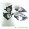 Acessórios para carros Peças do corpo 1 Conjunto de lâmpadas de nevoeiro com tampa pintada de lasca para Mazda 2 2012-2015