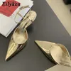 Kleiderschuhe Gold Silber Schnalle Gurt Frauen Pumpen elegante spitze Zehen Low Heels Sommerparty Prom Mules H240403F0HJ