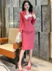 Рабочие платья Элегантные милые комплекты из 2 предметов для женщин 2024 Однобортный пиджак с блестками и розовым бантом на бретельках Тонкий миди