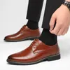 Chaussures habillées tenue formelle pour hommes marron noir haut de gamme occasionnelle confortable atmosphérique et durable