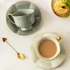 Tazze moderne in stile europa nobile tazza di caffè in ceramica piattino 200 ml di succo di succo di tè di tè di lusso bevande per bevande da cucina bevande cucina