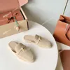 Loro piano zomer charmes verfraaid walk suède slippers luxe lounge muilezel schoenen echt lederen casual slip-on flats voor dames luxe ontwerpers fabrieksschoenen fabriek