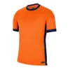 Simons Soccer Jerseys 2024 Home and Away Jersey Gakpo Koopmeiners Malen Dijk Veerman Player Versão Men Kits Kits Kits