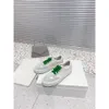 Little White New Sheepskin Bekväm platt sport och fritid kardborrband Lace Up Board Shoes Women's Solid Color Round Head