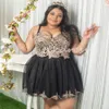 Vintage Plus Size Black Evening Kleid mit goldenen Applikationen Schatz eine Linie Mini kurze Abschlussballkleider sexy Cocktail Graduation Party Kleid 2024 Schwarze Mädchen Formalkleid