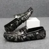 Chaussures décontractées Camouflage pour hommes Plus taille 35-48 Boy mocassins mots de mode