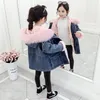 Down Coat Corean Retro Style Kids Denim Windbreaker Veste avec des sweats à capuche en fourrure pour les filles de la mode de la mode