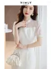 Sukienki imprezowe Vimly Chinese Style Sukienka Qipao dla kobiet 2024 Moda Jacquard krótkie rękawie A-line Podziel Elegancki Summer Cheongsam M1738