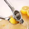 Citrus Press Manual Juicer Rostfritt stål Metal Squeezer Juicer för Fruit Orange Lemon Kitchen Tool Accessories