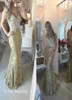 Robe de bal de couleur en or 2019 Une ligne de longueur de ligne avec une robe de fête de soirée formelle en arc plus des vestidos de taille de festa7920212