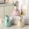 Wazony 1PC Dekoracja domu Mała wazon tekstura galwoplowana ceramiczna kremowa kremowa stół jadalny