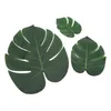 Fleurs décoratives 70pcs Palm artificiel feuilles 10 types de plantes Simulation Plant tropical pour la décoration de la maison de fête hawaïenne