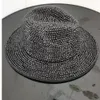 Kırmızı Rhinestone Fedora Caz Şapkaları Kovboy Şapkası Kadınlar ve Erkekler Çift Taraflı Renk Kapı Kırmızı Siyah Elmas Fedora Toptan 240327