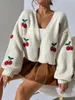 Femme des femmes Knits Women A AUTE S Open Front tricot Cardigan Cherry Jacquard Longue à manches longues Challe Loose Fashion Cropyd Veste pour l'automne du printemps