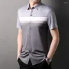 Chemises décontractées pour hommes MLSHP Summer Homme sans couture Habille de luxe à manches courtes élasticité à rayures Single Male