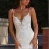 Vestido de noiva de sereia branca requintada perfeita para mulher Sexy Beach Lace Spaghetti Strapas Vnejas Vneck Vestidos Custom Made 2024 240329