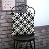 Kissen Schwarz weißer Wurfkissen Geometrische Tupfen -Dot -Schecks -Gitterdruck Custom Decorative Kissenbezug Deckungsabdeckungen Sofa Stuhl Home Decor