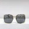 2024 Designer Moda Luxury Designer Sunglasses 23xia 8 Novo Red G-Net Mesmo estilo Personalizado Moda feminina Moda versátil Óculos de sol GG1020s