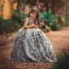 Elbiseler Yüksek Kaliteli Dantelli Küçük Kızlar Pageant Elbiseler 3D Aplikler Toddler Balo Elbise Çiçek Kız Elbise Zemin Uzunluğu Boncuklu İlk Komüniyo
