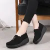 Casual Shoes Woizgic Women Female Mother Ladies äkta läderko Suede Flats Platform Slip On Korean Plus Size 42 43 LLX-3022