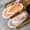 Kapdy 2024 FLOPY SŁODNOŚĆ Outdoor Flat Para Fashion Beach Men Buty Non-Slip Eva Light Flip-Flops Man Pantufa